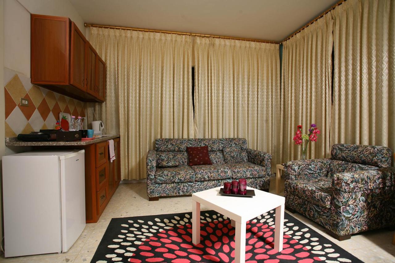 Arabian Suites Amman Exterior foto